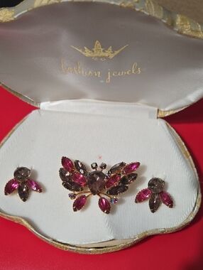 Vintage Austrian Crystal Brooch And Earrings Set